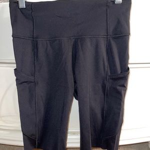 LULULEMON BIKER SHORTS